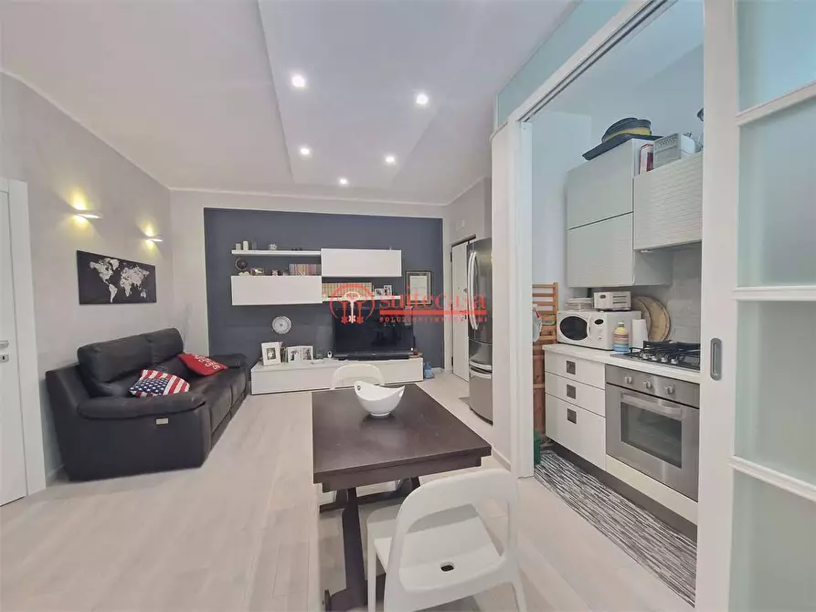 Immagine 6 di Appartamento in vendita  in via San Magno a Trani