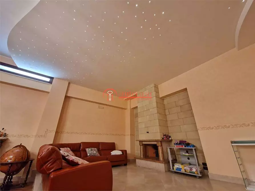 Immagine 31 di Villa in vendita  in Via Martiri di Palermo a Trani