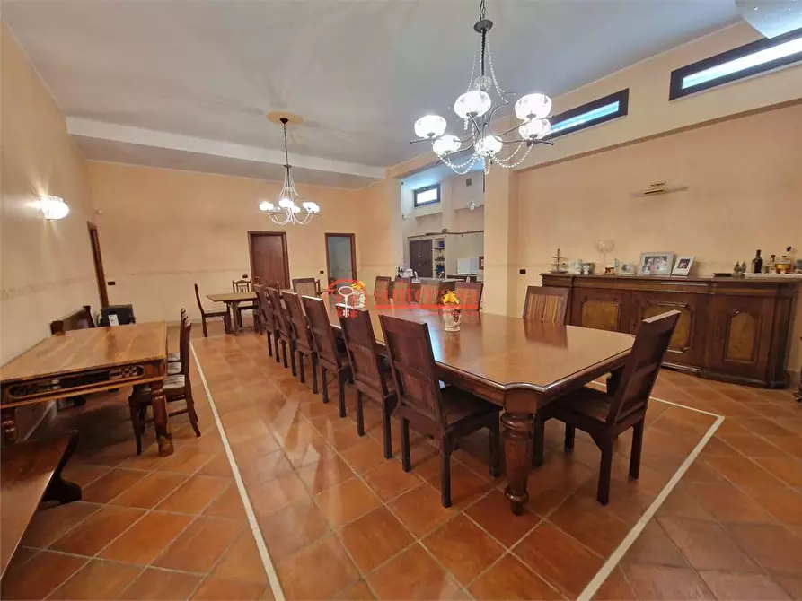 Immagine 33 di Villa in vendita  in Via Martiri di Palermo a Trani