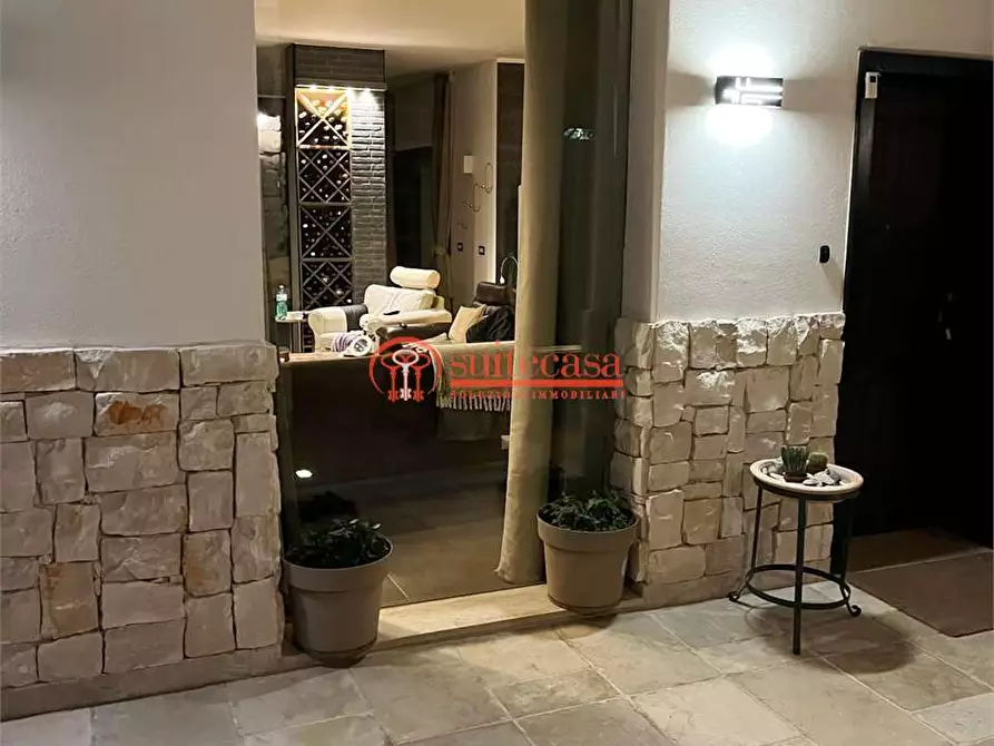 Immagine 2 di Villa in vendita  in via Palmieri a Trani