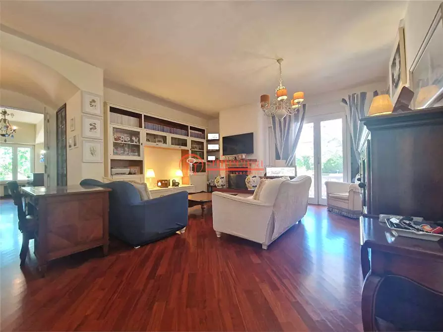 Immagine 5 di Appartamento in vendita  in Via Lungomare Cristoforo Colombo a Trani