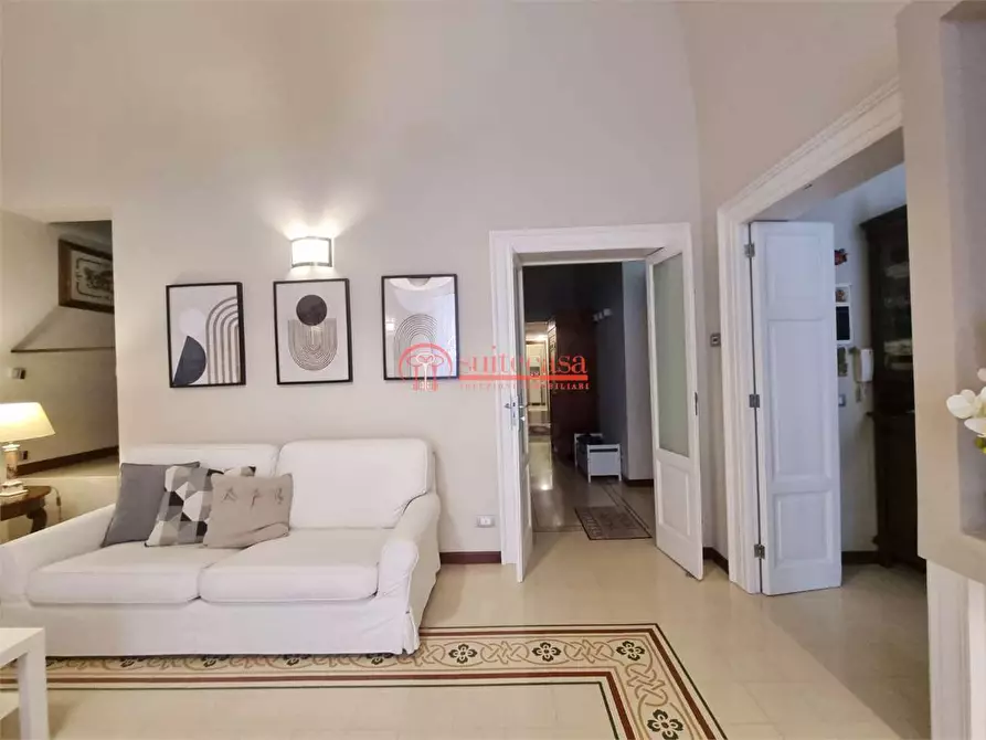 Immagine 5 di Appartamento in vendita  in via Pietro Palagano a Trani