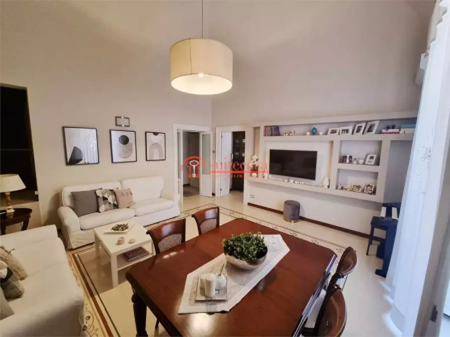 Immagine 6 di Appartamento in vendita  in via Pietro Palagano a Trani