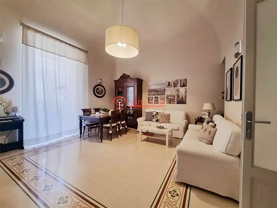Immagine 2 di Appartamento in vendita  in via Pietro Palagano a Trani