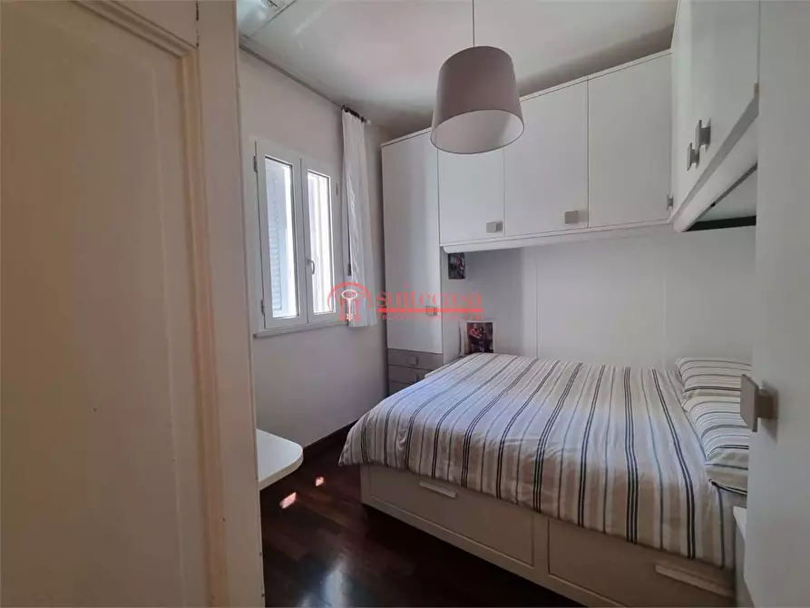 Immagine 12 di Appartamento in vendita  in via Pietro Palagano a Trani