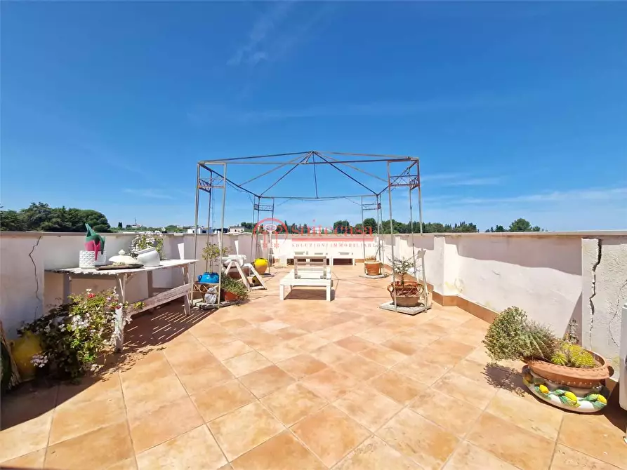 Immagine 13 di Villa in vendita  in via Balducci Riccitelli a Trani