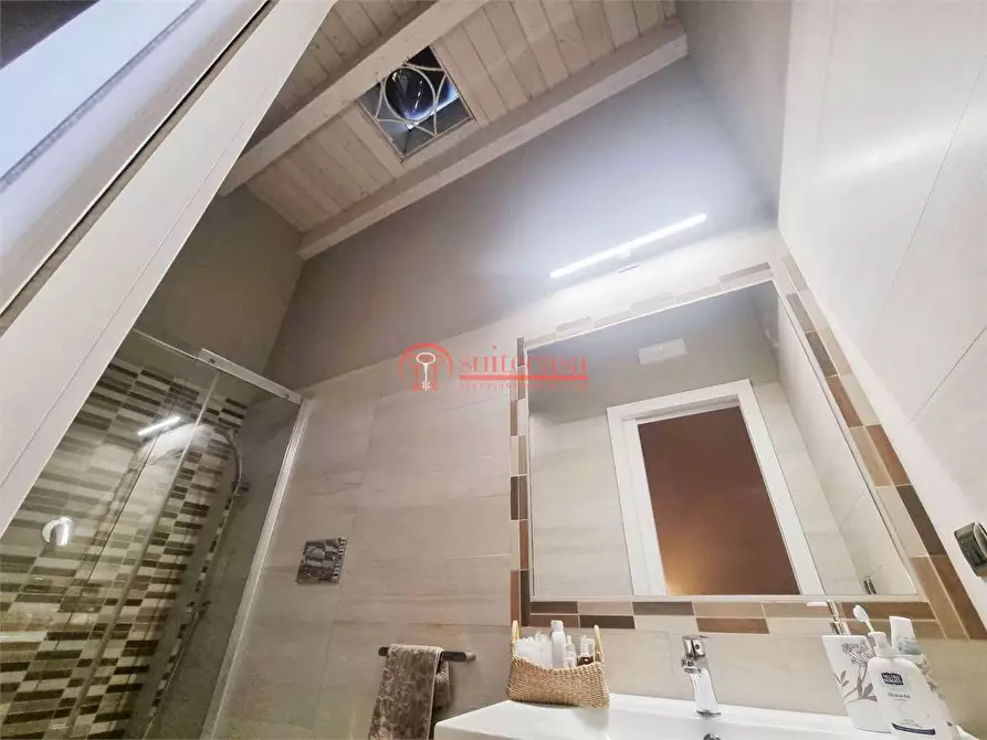 Immagine 10 di Appartamento in vendita  in piazza Cittadella a Trani