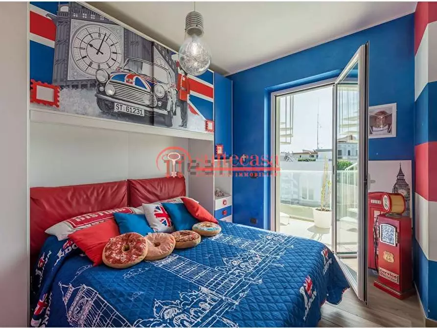 Immagine 18 di Villa in vendita  in via Alberolongo a Trani