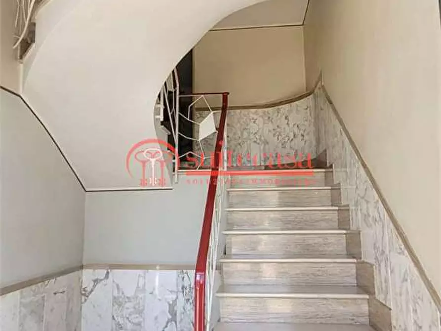 Immagine 6 di Stabile in vendita  in XX IV maggio a Andria