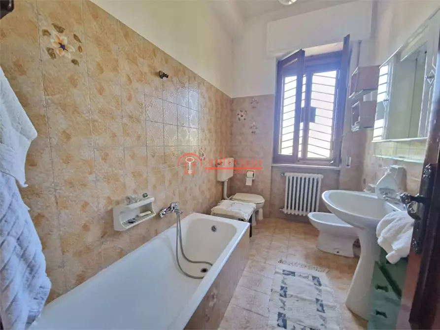 Immagine 12 di Villa in vendita  in via Duchessa D'andria a Trani