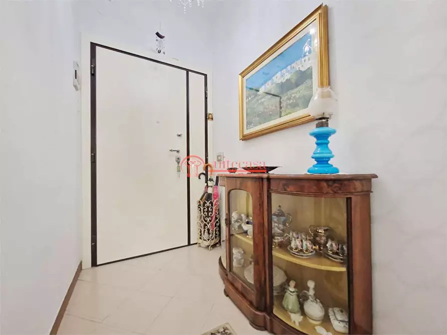 Immagine 2 di Appartamento in vendita  in via Bachelet a Trani