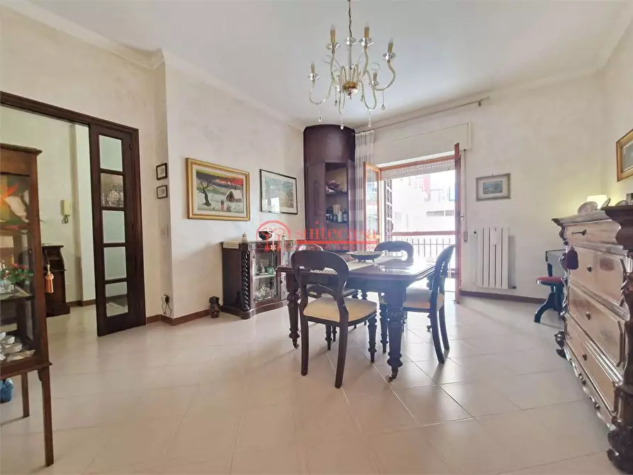 Immagine 3 di Appartamento in vendita  in via Bachelet a Trani