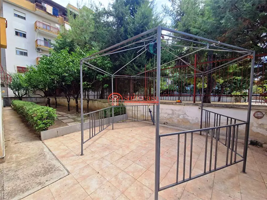 Immagine 19 di Appartamento in vendita  in via Bachelet a Trani