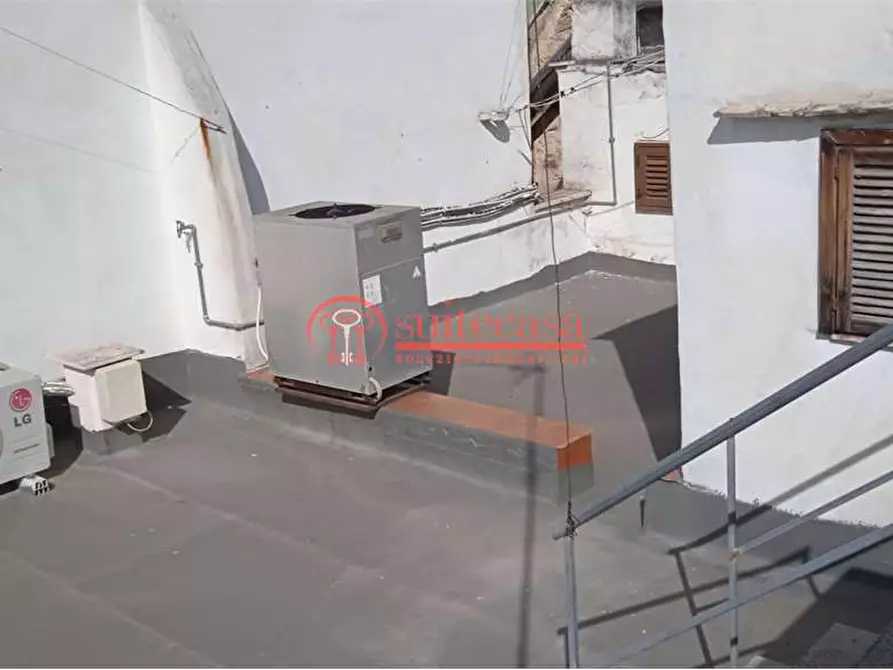 Immagine 13 di Appartamento in vendita  in via Zanardelli a Trani