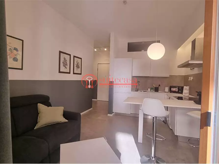 Immagine 16 di Appartamento in affitto  in corso Italia a Trani