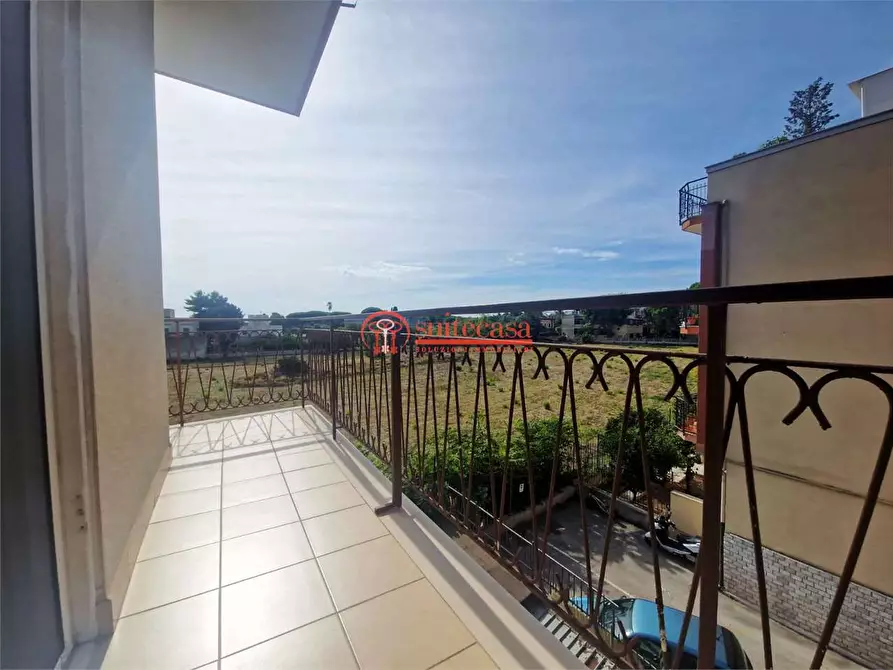 Immagine 19 di Appartamento in vendita  in via delle Forze Armate a Trani