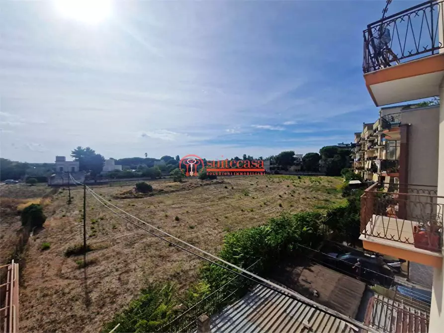 Immagine 20 di Appartamento in vendita  in via delle Forze Armate a Trani