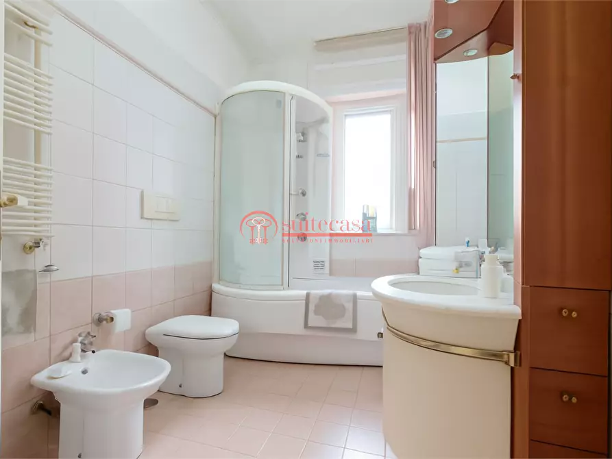 Immagine 10 di Appartamento in vendita  in via Don Pasquale Uva a Trani