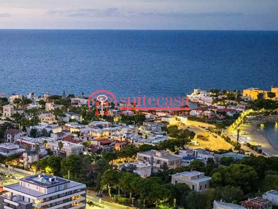 Immagine 2 di Attico in vendita  in via Malcangi  a Trani