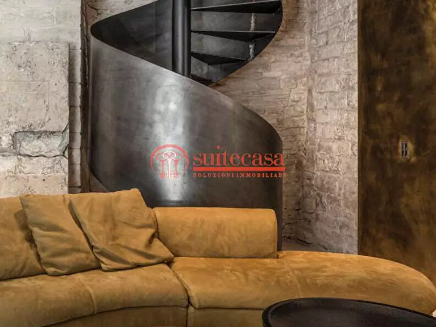 Immagine 4 di Stabile in vendita  in via La giudea a Trani