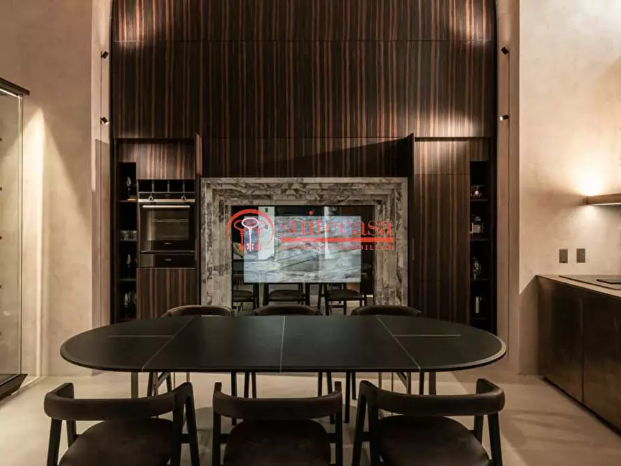 Immagine 11 di Stabile in vendita  in via La giudea a Trani