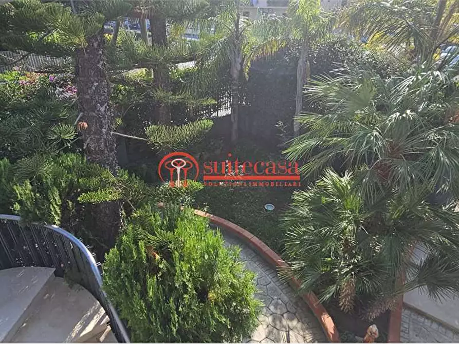 Immagine 15 di Appartamento in affitto  in via malcangi a Trani