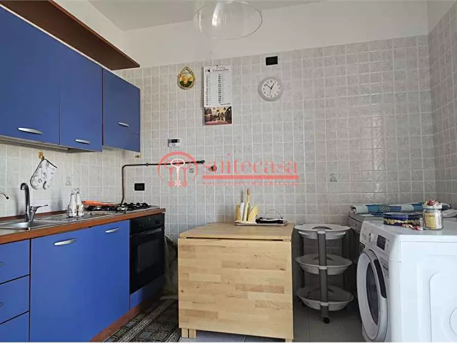 Immagine 8 di Appartamento in affitto  in via malcangi a Trani