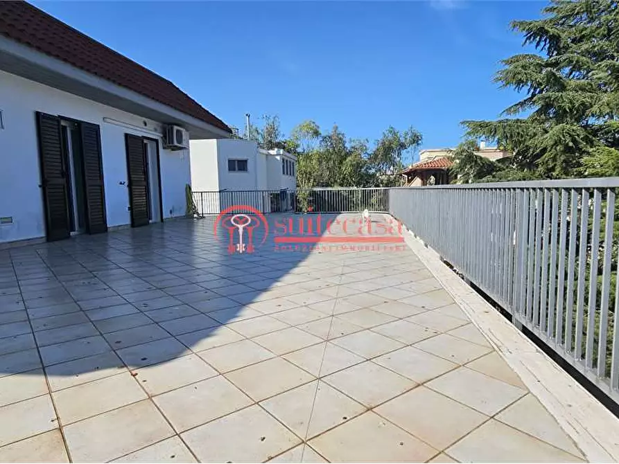 Immagine 10 di Appartamento in affitto  in via malcangi a Trani