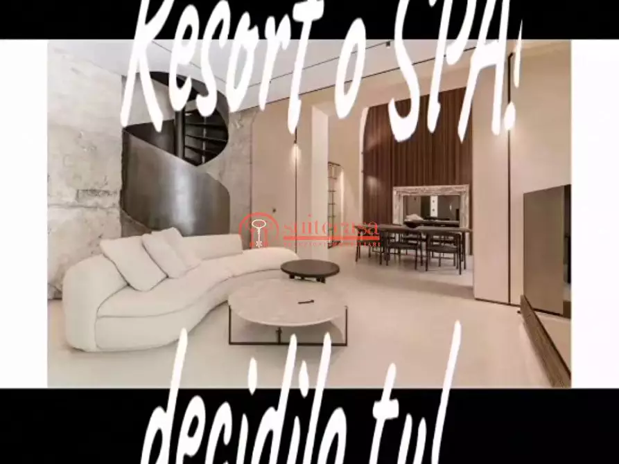 Immagine 1 di Stabile in vendita  in via La giudea a Trani