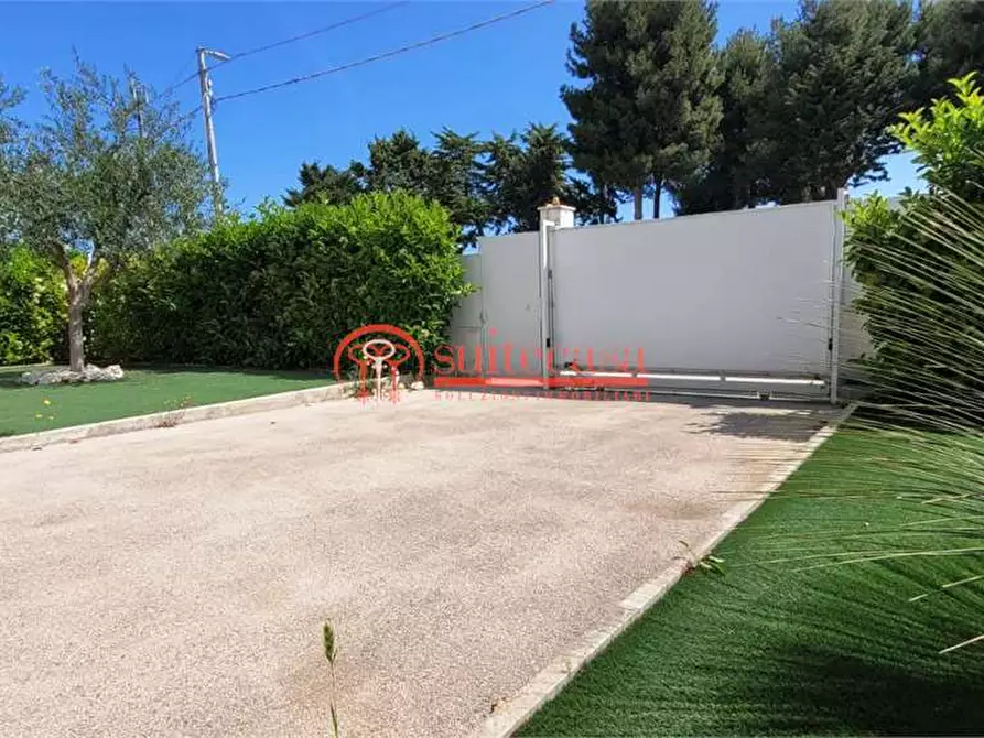 Immagine 6 di Villa in vendita  in Strada via vecchia Trani Corato a Trani