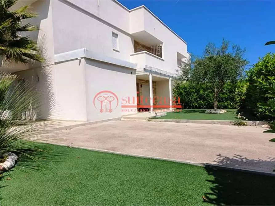 Immagine 9 di Villa in vendita  in Strada via vecchia Trani Corato a Trani