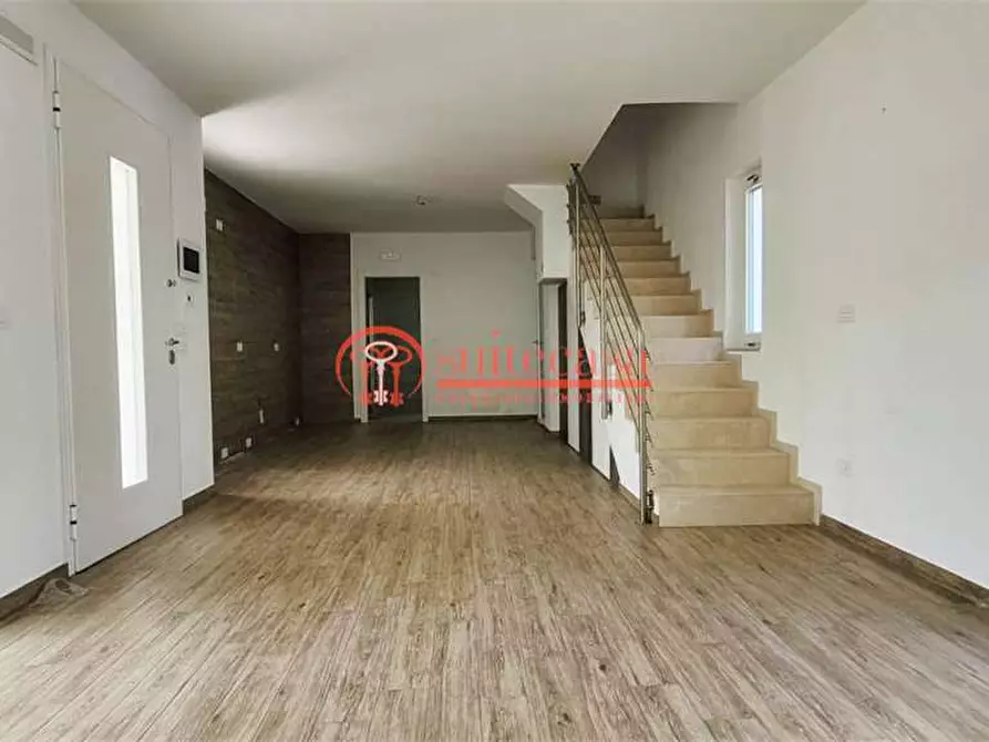 Immagine 13 di Villa in vendita  in Strada via vecchia Trani Corato a Trani