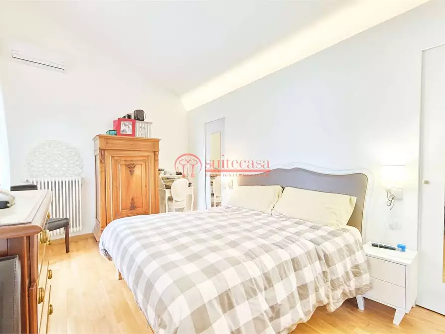 Immagine 21 di Villa in vendita  in via Martiri di Palermo a Trani