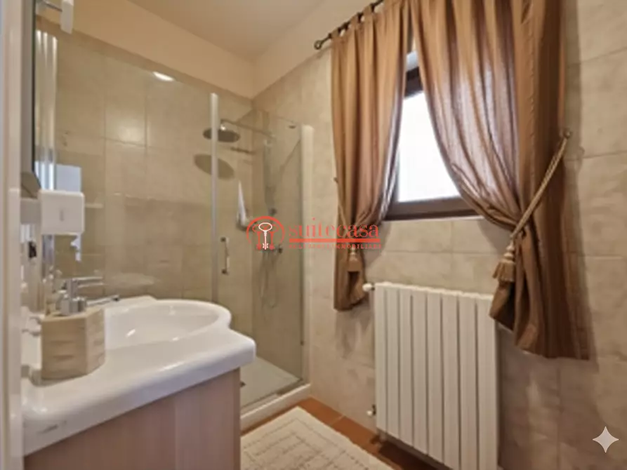 Immagine 12 di Villa in vendita  in Sp 238 a Trani