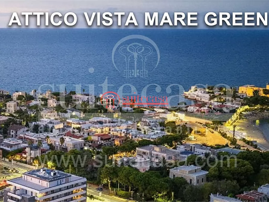 Immagine 1 di Attico in vendita  in via Malcangi  a Trani