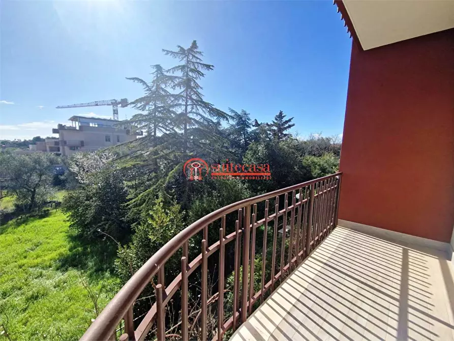 Immagine 17 di Appartamento in vendita  in via Lama delle Campane  a Trani