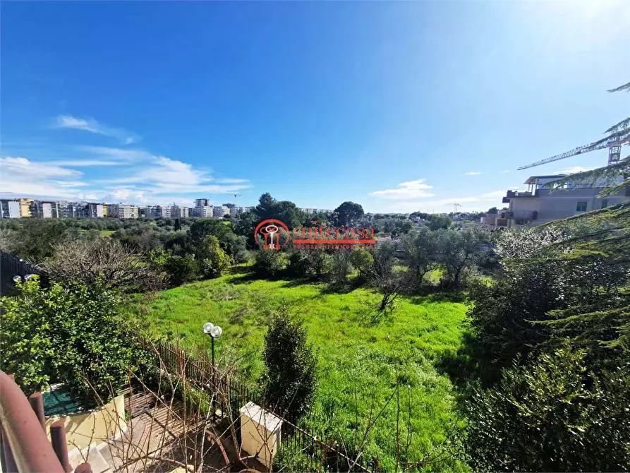 Immagine 22 di Appartamento in vendita  in via Lama delle Campane  a Trani