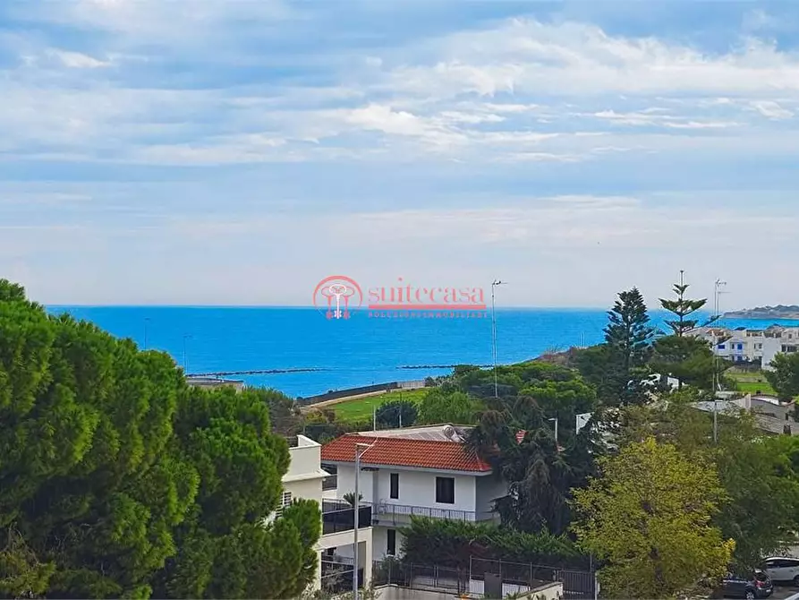 Immagine 3 di Attico in vendita  in via Malcangi  a Trani