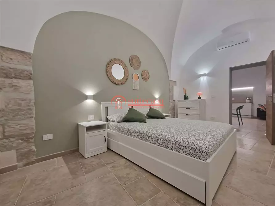 Immagine 9 di Appartamento in vendita  in Piazza Longobardi a Trani