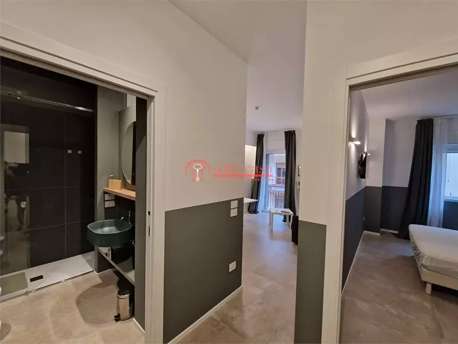 Immagine 23 di Appartamento in affitto  in corso Italia a Trani