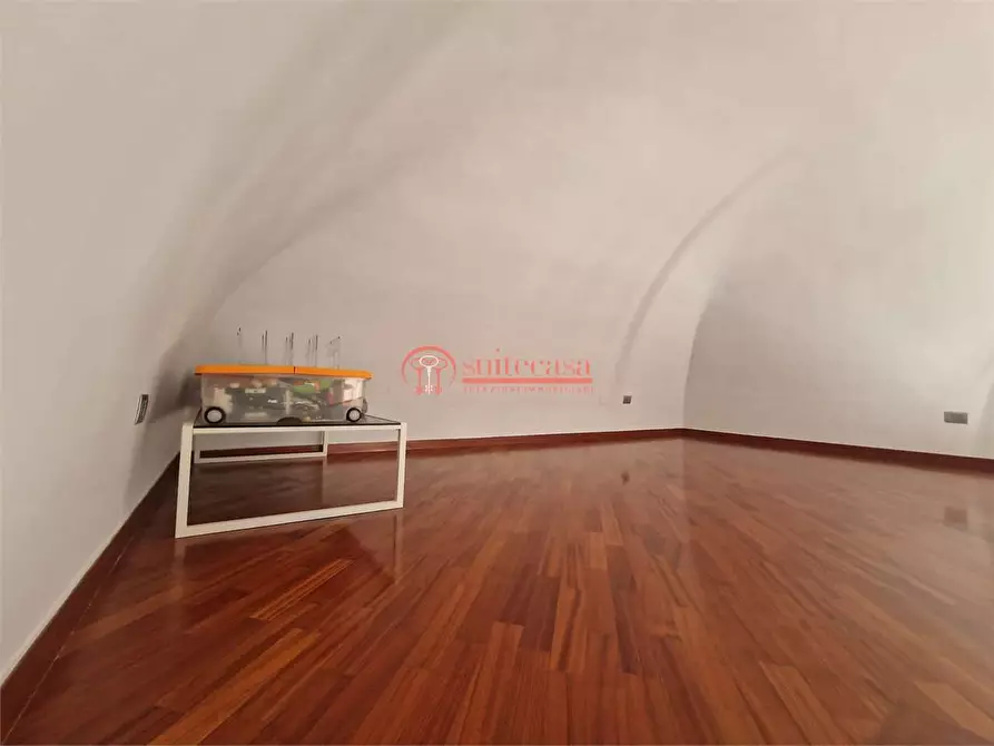 Immagine 20 di Appartamento in vendita  in via Amedeo a Trani