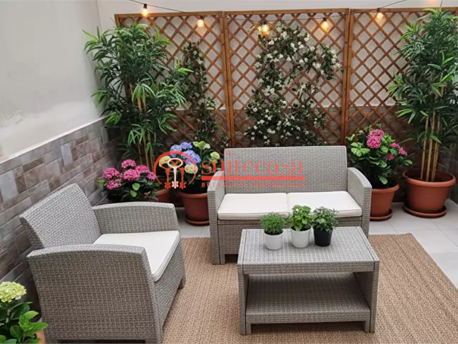 Immagine 14 di Appartamento in vendita  in via Damazia a Trani