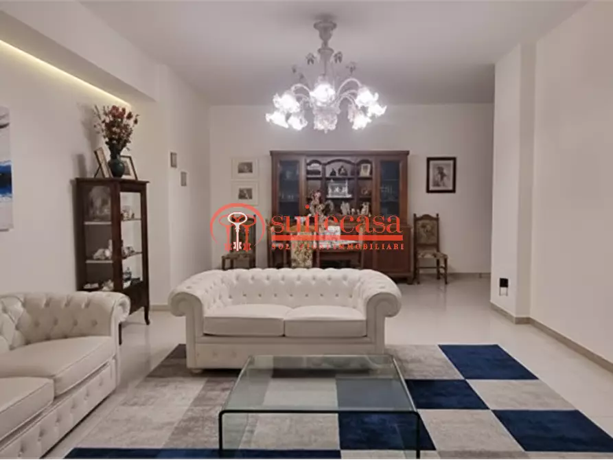 Immagine 17 di Appartamento in vendita  in via Damazia a Trani