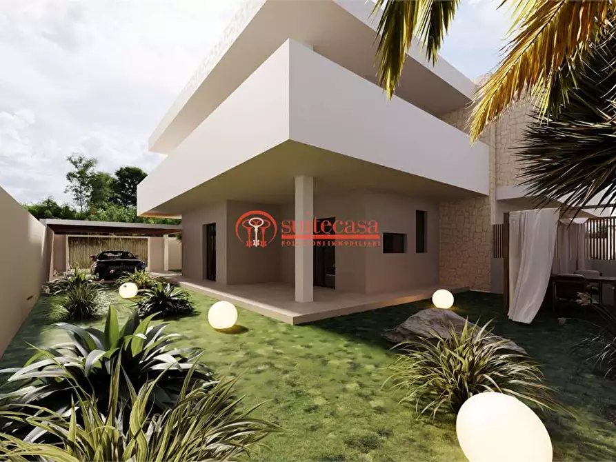 Immagine 1 di Villa in vendita  in Via Gusmai a Trani