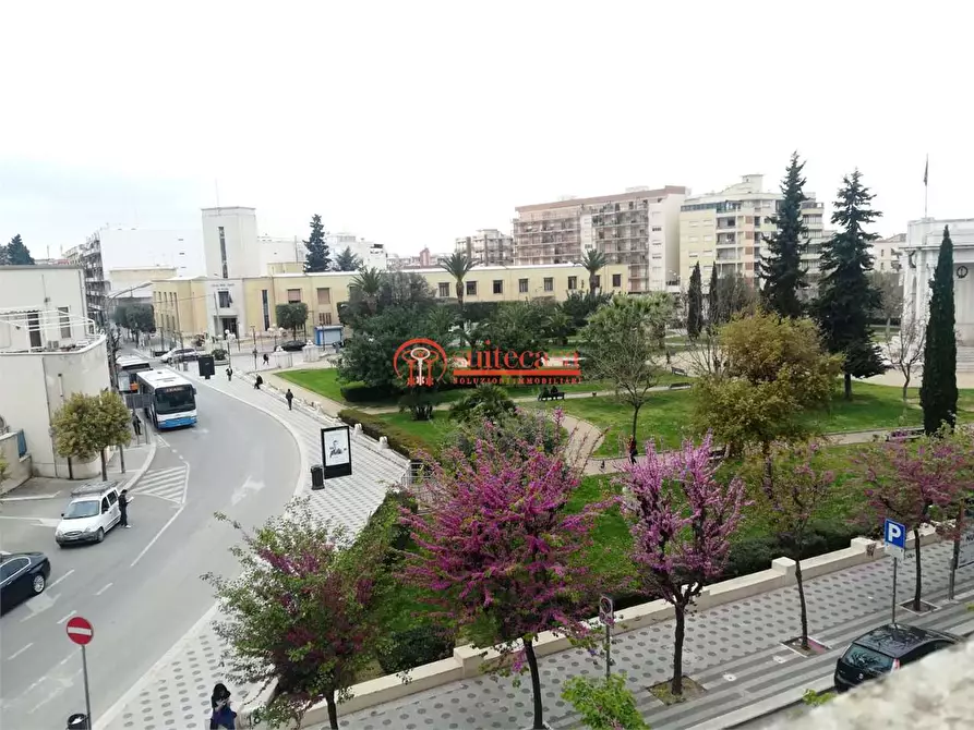 Immagine 24 di Stabile in vendita  in XX IV maggio a Andria