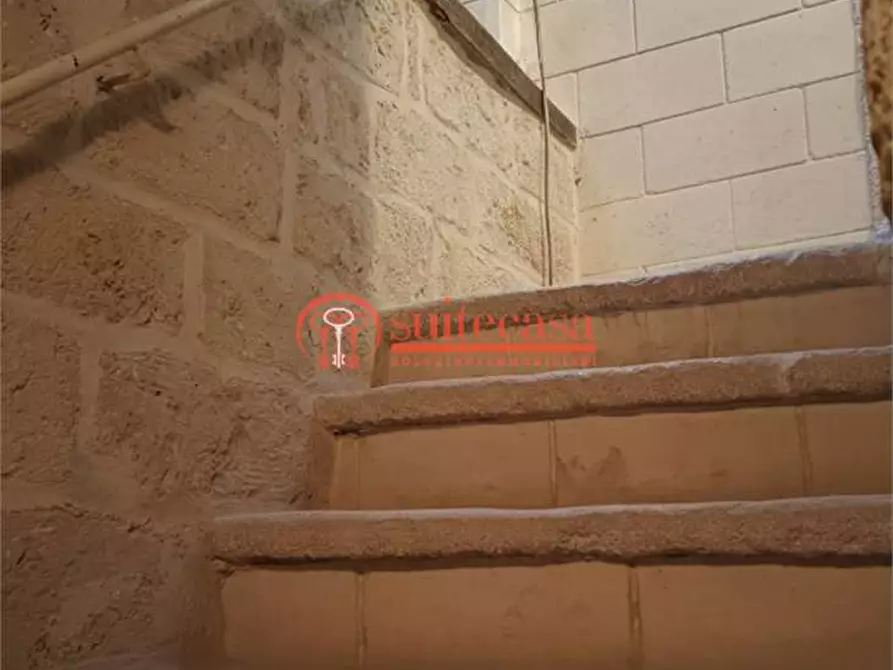 Immagine 10 di Appartamento in vendita  in Via Cambio a Trani