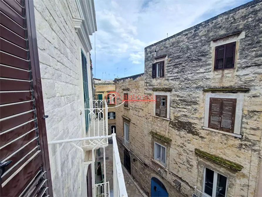 Immagine 17 di Appartamento in vendita  in Via Cambio a Trani
