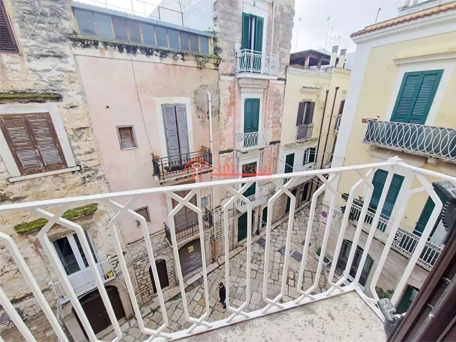 Immagine 18 di Appartamento in vendita  in Via Cambio a Trani