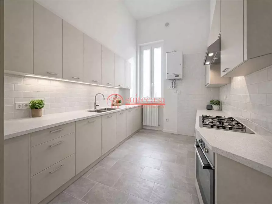 Immagine 5 di Appartamento in vendita  in Via Cambio a Trani