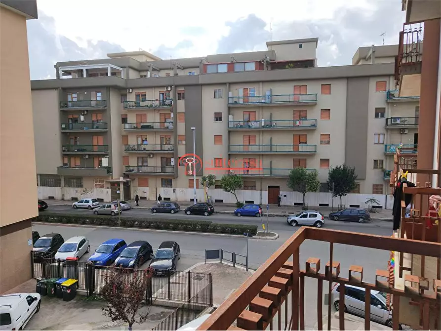 Immagine 4 di Appartamento in vendita  in Piazza Martiri di Via Fani  a Trani